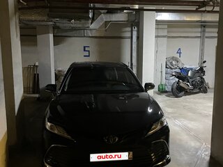 2022 Toyota Camry VIII (XV70) Рестайлинг, чёрный, 3950000 рублей, вид 2