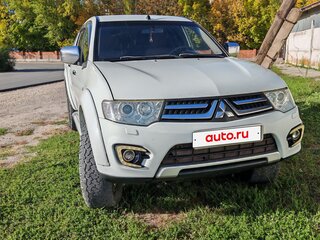 2014 Mitsubishi L200 IV Рестайлинг, белый, 1440000 рублей, вид 5