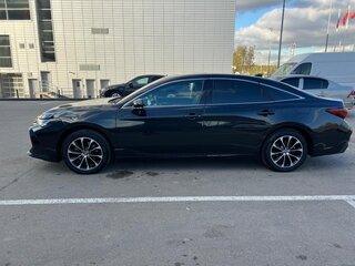 2022 Toyota Avalon V, чёрный, 3100000 рублей, вид 5