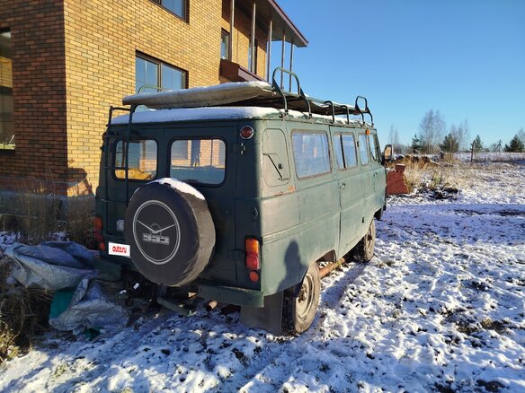 1984 УАЗ 2206, зелёный, 300000 рублей - вид 2