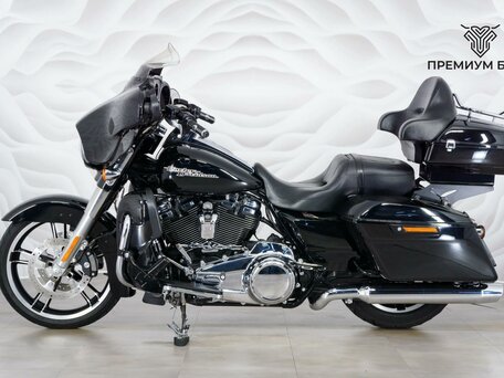 2016 Harley-Davidson Street Glide Special, чёрный, 1677000 рублей, вид 2