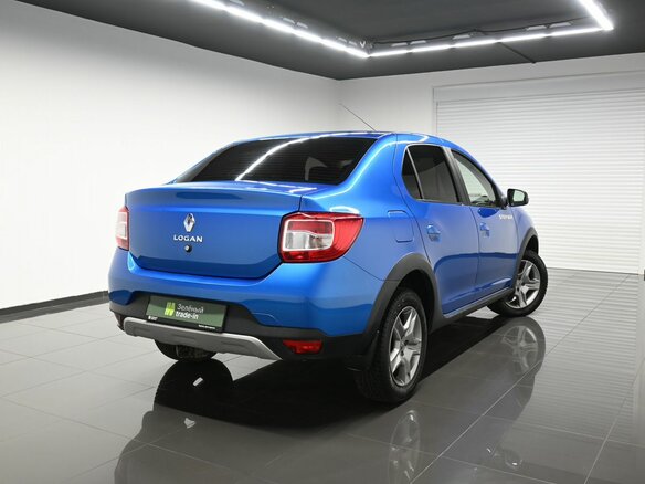 2019 Renault Logan Stepway II Рестайлинг, синий, 1020000 рублей - вид 1