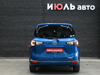 2019 Toyota Sienta II Рестайлинг, синий, 1410000 рублей, вид 5
