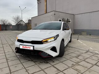 2022 Kia Cerato IV Рестайлинг, белый, 2195000 рублей, вид 4