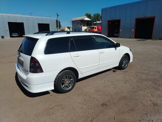 2001 Toyota Corolla Fielder IX (E120, E130), белый, 700000 рублей, вид 4
