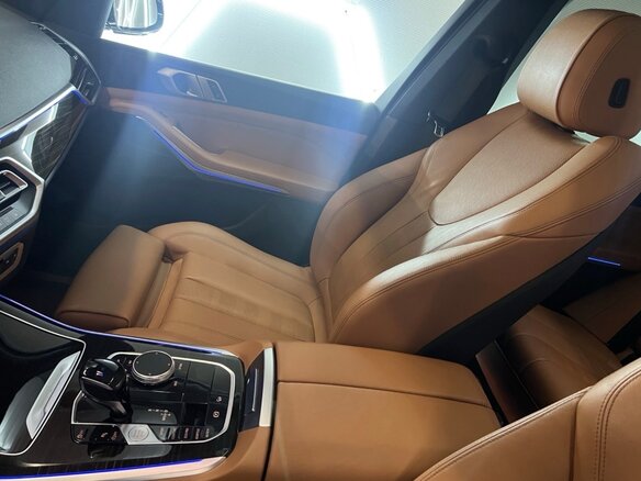 2018 BMW X5 40i IV (G05/G18), чёрный, 4650000 рублей - вид 6