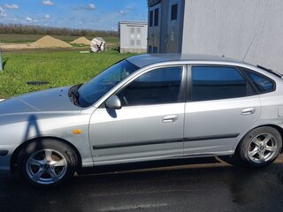 2005 Hyundai Elantra III (XD2) Рестайлинг, серебристый, 400000 рублей, вид 2