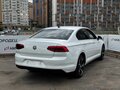 2020 Volkswagen Passat B8 Рестайлинг, белый, 1892000 рублей - вид 5