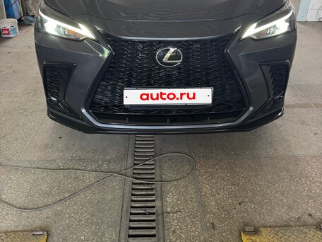 2022 Lexus NX 350h II, серый, 4800000 рублей, вид 1