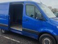 2018 Mercedes-Benz Sprinter, синий, 2200000 рублей - вид 2