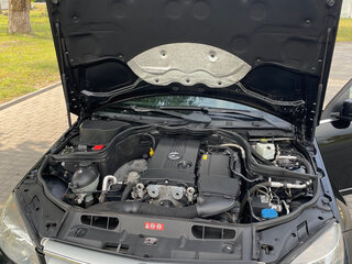 2009 Mercedes-Benz C-Класс 180 BlueEFFICIENCY III (W204), чёрный, 1150000 рублей, вид 4