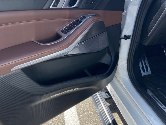 2020 BMW X5 30d IV (G05/G18), белый, 7490000 рублей - вид 20