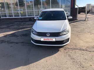 2015 Volkswagen Polo V Рестайлинг, белый, 1050000 рублей, вид 1