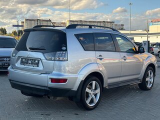 2011 Mitsubishi Outlander II Рестайлинг, серебристый, 1175000 рублей, вид 4