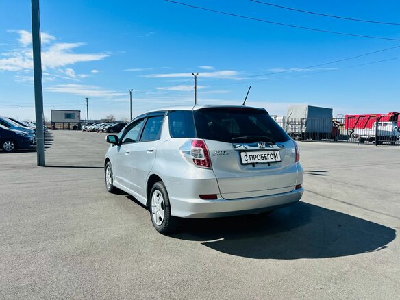 2013 Honda Fit Shuttle I Рестайлинг, серый, 1279000 рублей - вид 4