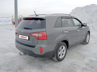 2016 Kia Sorento II Рестайлинг, серый, 1999000 рублей, вид 5