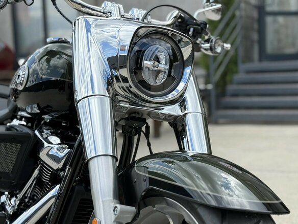 2026 Harley-Davidson Fat Boy, зелёный, 4200000 рублей - вид 9