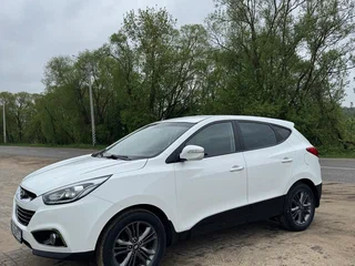2015 Hyundai ix35 I Рестайлинг, белый, 1340000 рублей, вид 3