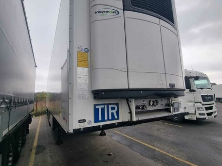 2023 Schmitz Cargobull SKO, белый, 10000000 рублей, вид 5