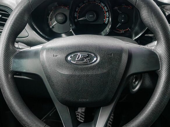 2019 Lada (ВАЗ) Vesta I, белый - вид 17