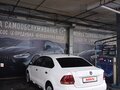 2016 Volkswagen Polo V Рестайлинг, белый, 380000 рублей - вид 3