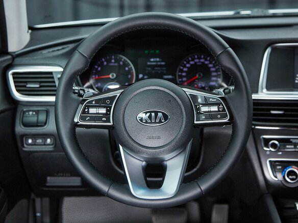 2019 Kia Optima IV Рестайлинг, серебристый, 2047000 рублей - вид 16