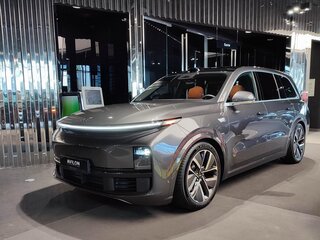 2023 Li Auto (Lixiang) L9 44.5 kWh I, серый, 6790000 рублей, вид 4