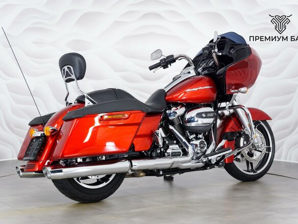 2018 Harley-Davidson Road Glide, красный, 1899000 рублей - вид 5
