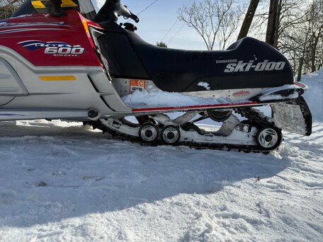 2001 BRP Ski-Doo Formula, красный, 425000 рублей, вид 3