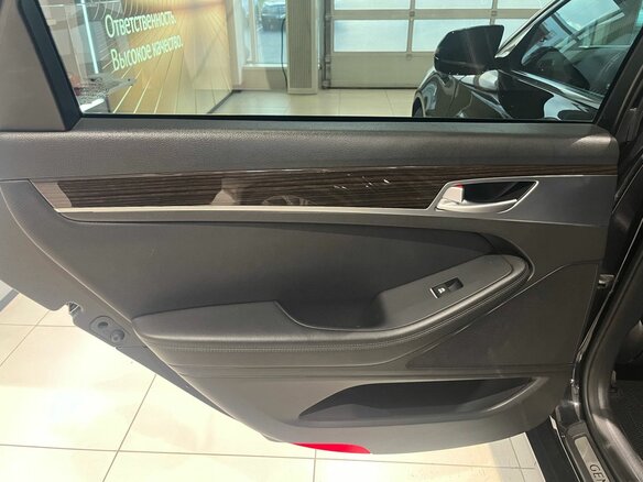 2019 Genesis G80 I, чёрный, 2099000 рублей - вид 18