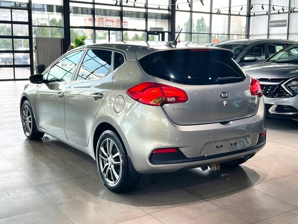 2013 Kia Ceed II, серебристый, 1040000 рублей - вид 6