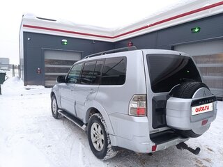 2012 Mitsubishi Pajero IV Рестайлинг 1, серый, 2100000 рублей, вид 5