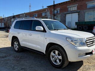 2011 Toyota Land Cruiser 200 Series, белый, 3150000 рублей, вид 3