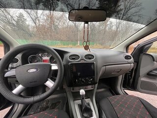 2009 Ford Focus II Рестайлинг, чёрный, 650000 рублей, вид 5