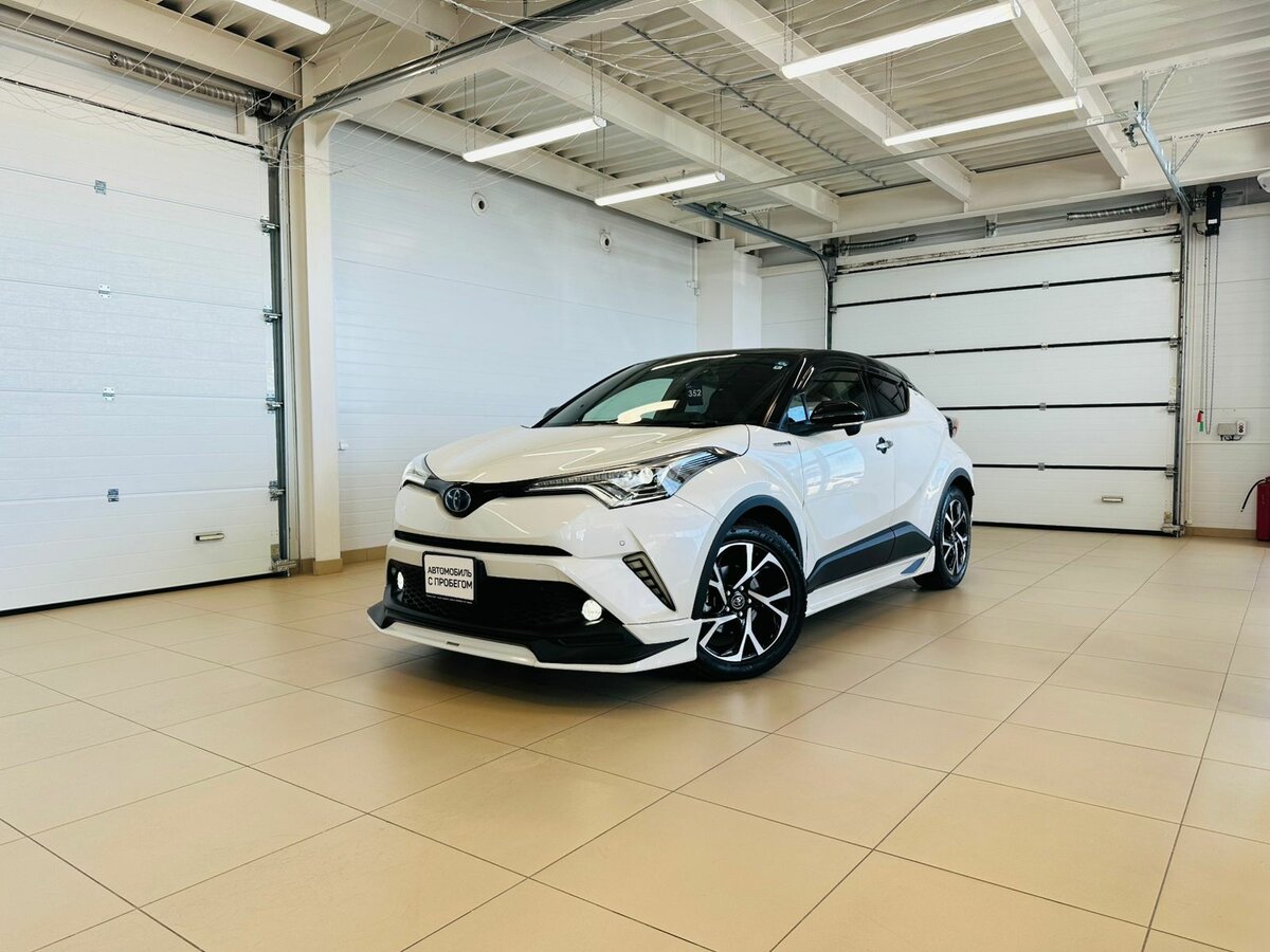 Открыть фотографии: Toyota C-HR I