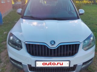 2014 Skoda Yeti I Рестайлинг, белый, 1180000 рублей, вид 2
