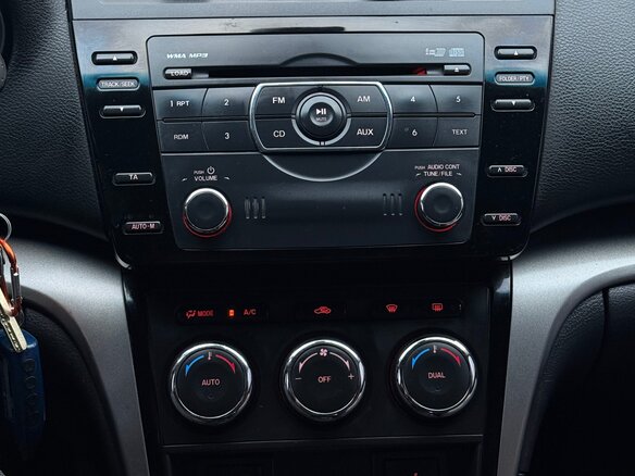 2010 Mazda 6 II (GH) Рестайлинг, чёрный, 600000 рублей - вид 13