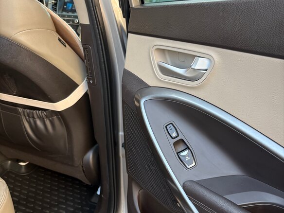2015 Hyundai Santa Fe III Рестайлинг, бежевый, 2349000 рублей - вид 19