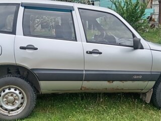 2007 Chevrolet Niva I, серебристый, 305000 рублей, вид 3