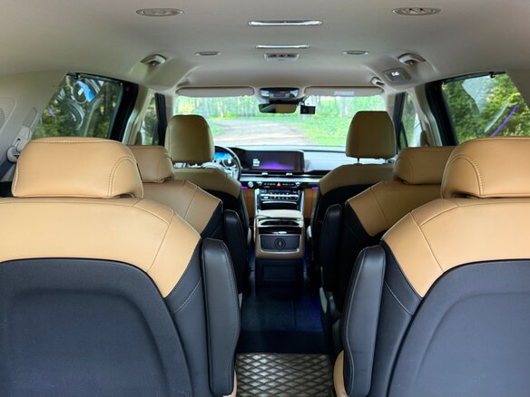 2020 Kia Carnival IV, чёрный, 4050000 рублей - вид 18