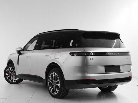 2025 Lynk & Co 900, серый, 7769000 рублей, вид 4
