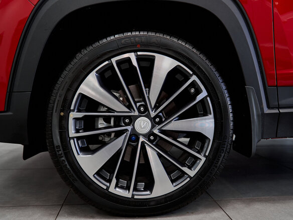 2024 Changan CS35 Plus I Рестайлинг, красный, 2649900 рублей - вид 19