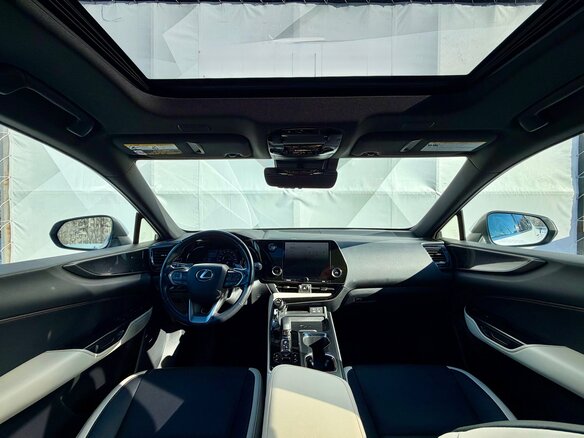 2022 Lexus NX 350 II, белый, 5800000 рублей - вид 23