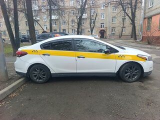 2018 Kia Forte II Рестайлинг, белый, 1280000 рублей, вид 4