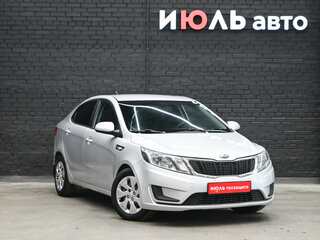 2013 Kia Rio III, серый, 730000 рублей, вид 3