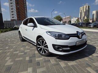 2015 Renault Megane III Рестайлинг 2, белый, 900000 рублей, вид 4