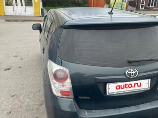 2010 Toyota Verso I, синий, 850000 рублей, вид 2