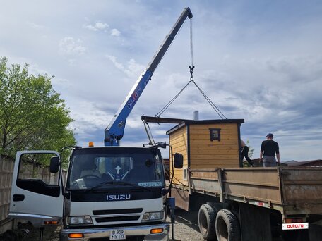 2003 Isuzu Forward (F-Series), белый, 4900000 рублей, вид 1