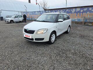2009 Skoda Fabia II, белый, 450000 рублей, вид 1