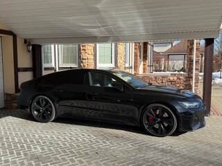 2022 Audi RS 7 II (4K), чёрный, 12500000 рублей, вид 3